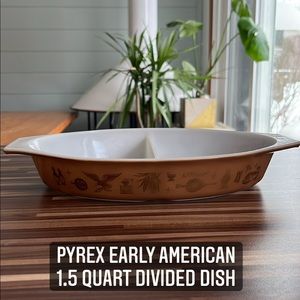 Vintage Pyrex early American